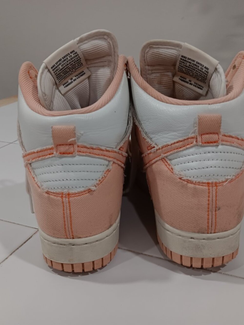 Womans Nike Dunk High 1985 sneakers / arctic orange / Size 8 - Picture 6 of 10